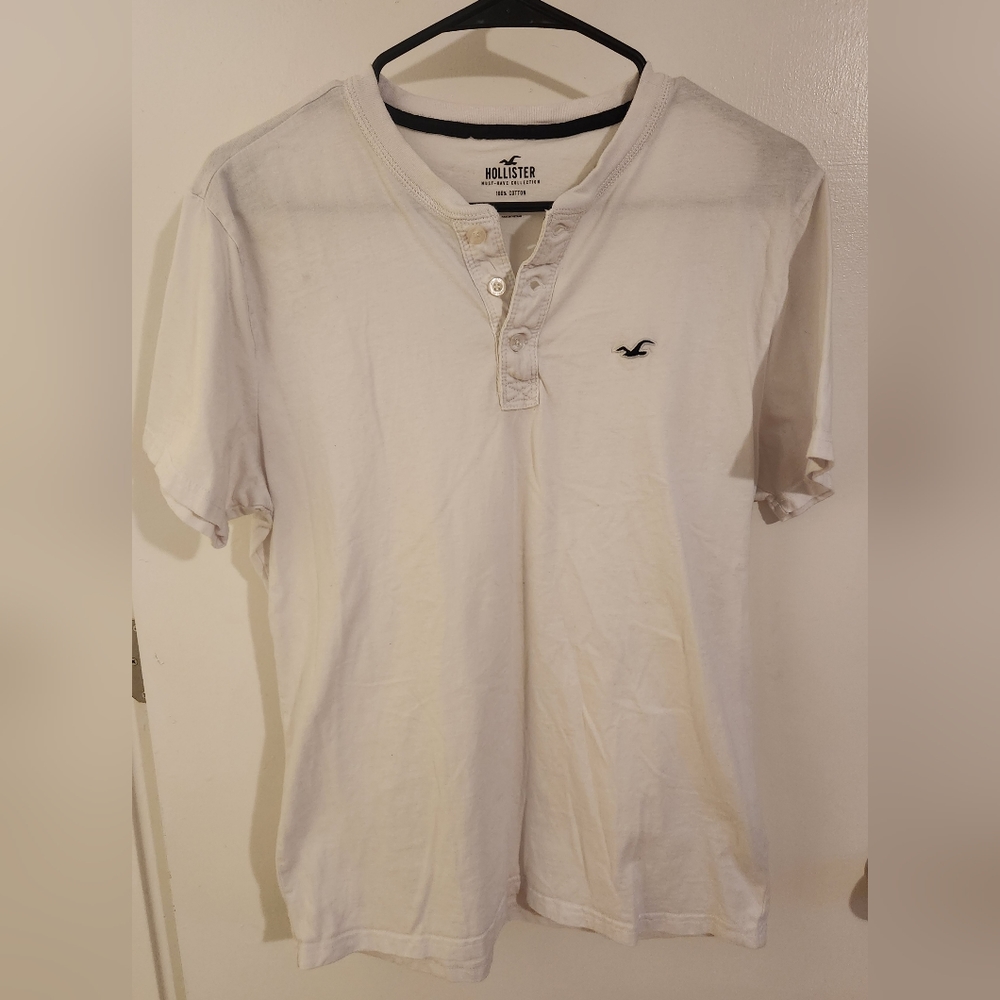 Hollister Tshirt